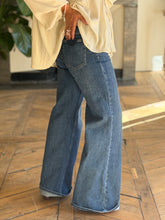 Charger l'image dans la galerie, Jean bootcut 21511
