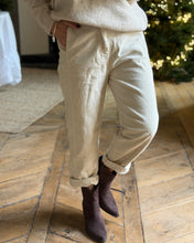 Charger l&#39;image dans la galerie, Pantalon velours 824663
