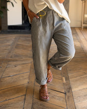 Charger l'image dans la galerie, Pantalon SOCCAVO by BANDITAS
