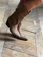 Charger l&#39;image dans la galerie, Bottes Santiags
