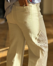 Charger l'image dans la galerie, Jean 7402
