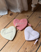 Charger l'image dans la galerie, Porte monnaie AMOUR
