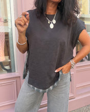 Charger l'image dans la galerie, Tee-shirt ESTUVE
