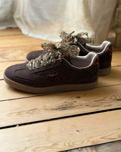 Charger l'image dans la galerie, Baskets AURA choco by Vanessa Wu
