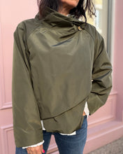 Charger l'image dans la galerie, Coupe vent 7690
