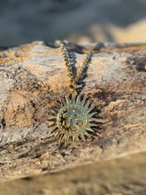 Charger l&#39;image dans la galerie, Collier soleil
