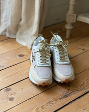 Charger l'image dans la galerie, Baskets FLOW by Vanessa wu
