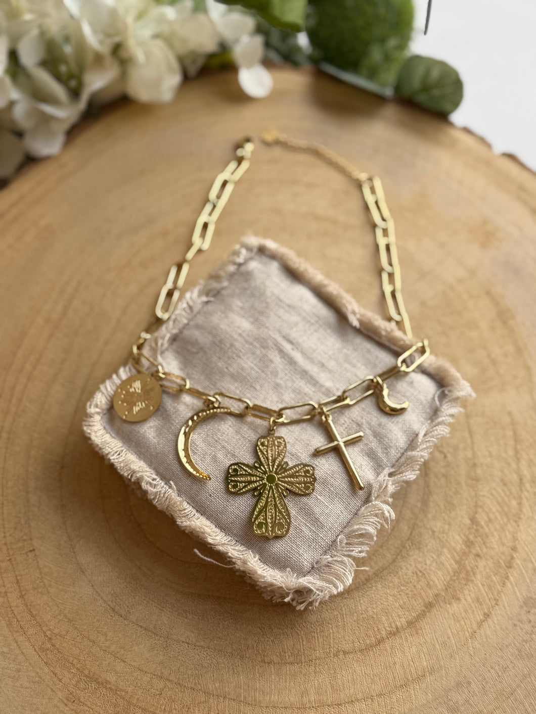 Collier doré