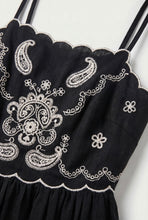 Charger l'image dans la galerie, Robe 7752
