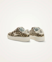 Charger l'image dans la galerie, Baskets MAGGIE by Vanessa Wu
