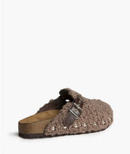 Charger l'image dans la galerie, Mules bouclettes taupe 6610
