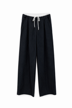 Charger l'image dans la galerie, Pantalon rayures 450
