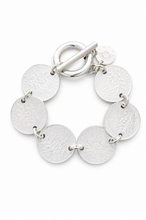 Charger l'image dans la galerie, Bracelet pièces 631
