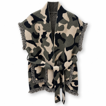 Charger l'image dans la galerie, Veste camouflage 552
