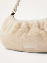 Charger l'image dans la galerie, Sac CALYX Beige by Vanessa Wu
